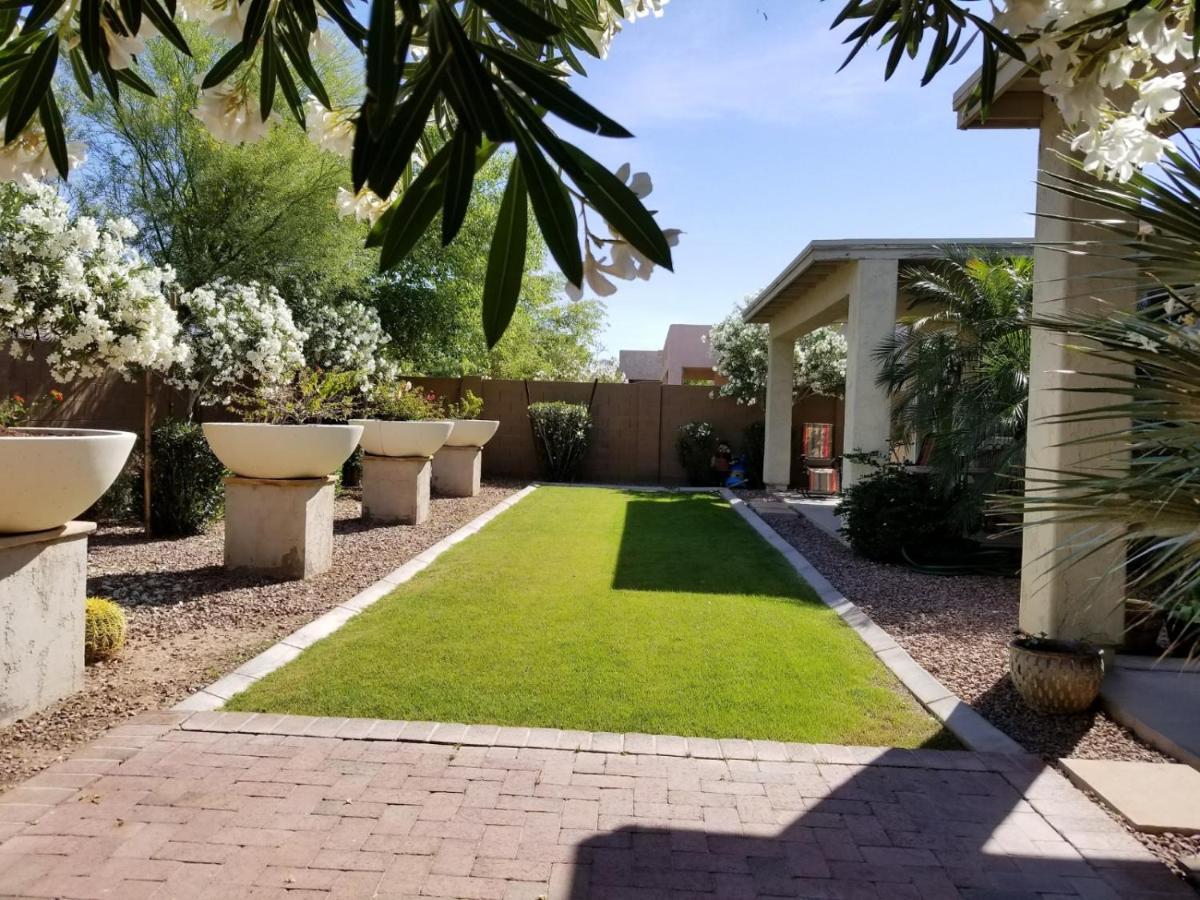Phoenix Home Near Freeways And Airport Exteriér fotografie